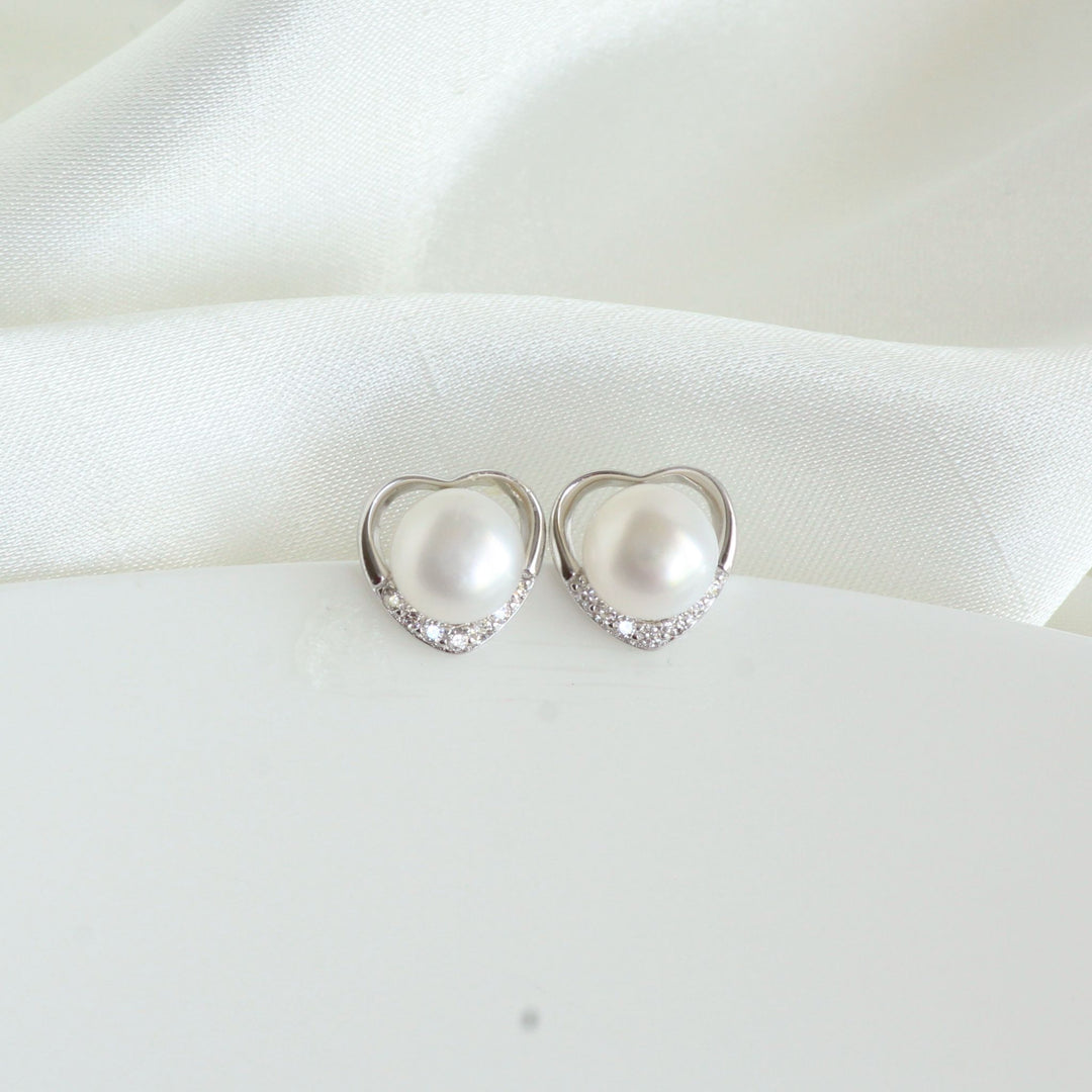 Beckie Heart Stud Earrings with Freshwater Pearls