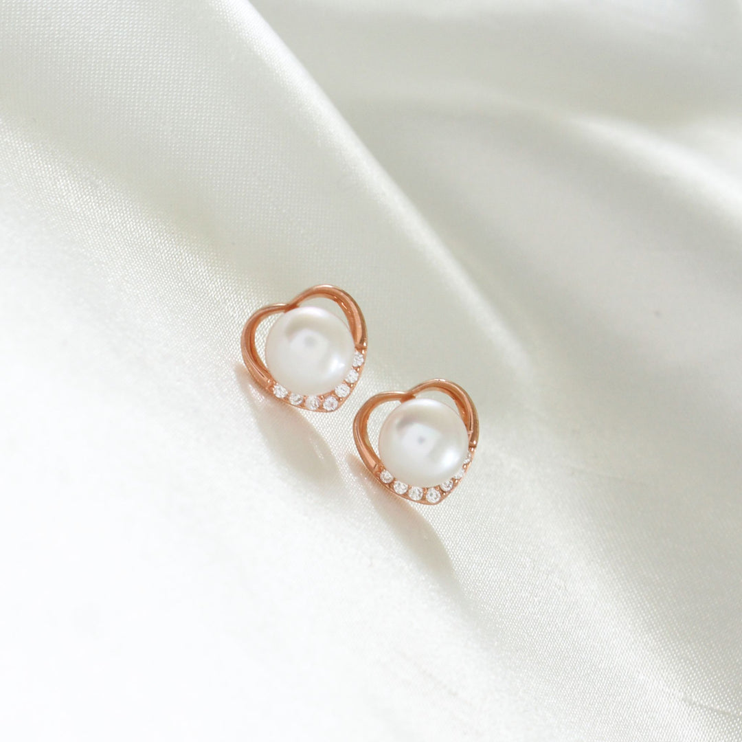 Beckie Heart Stud Earrings with Freshwater Pearls