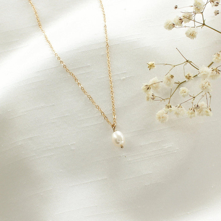 Cassie - Dainty Pearl Necklace