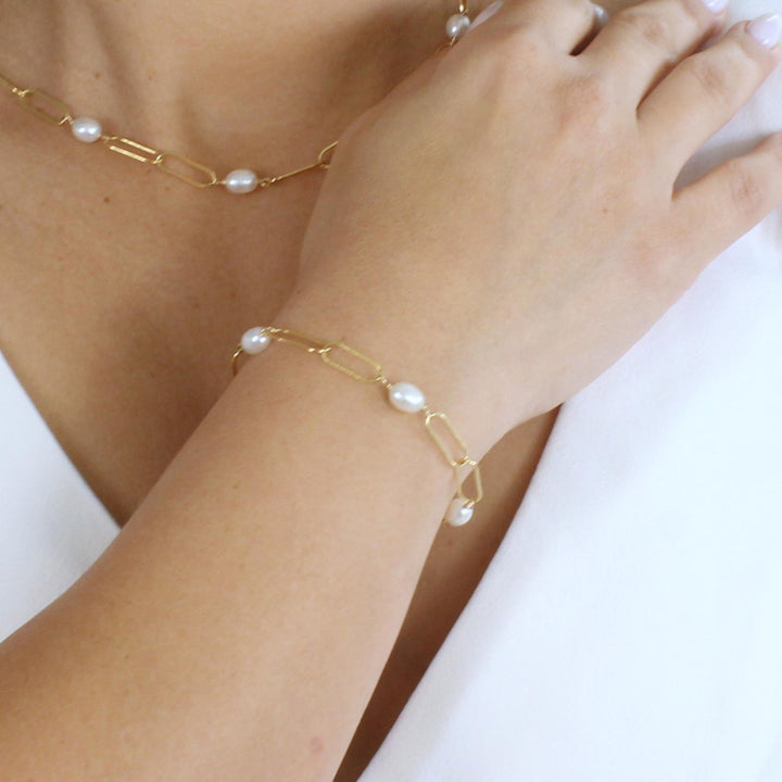 Celeste Paperclip Pearl Bracelet