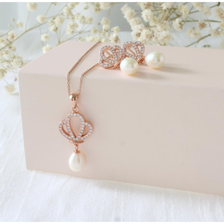 Renee - Floral Pearl Necklace & Earrings Set | Rose Gold