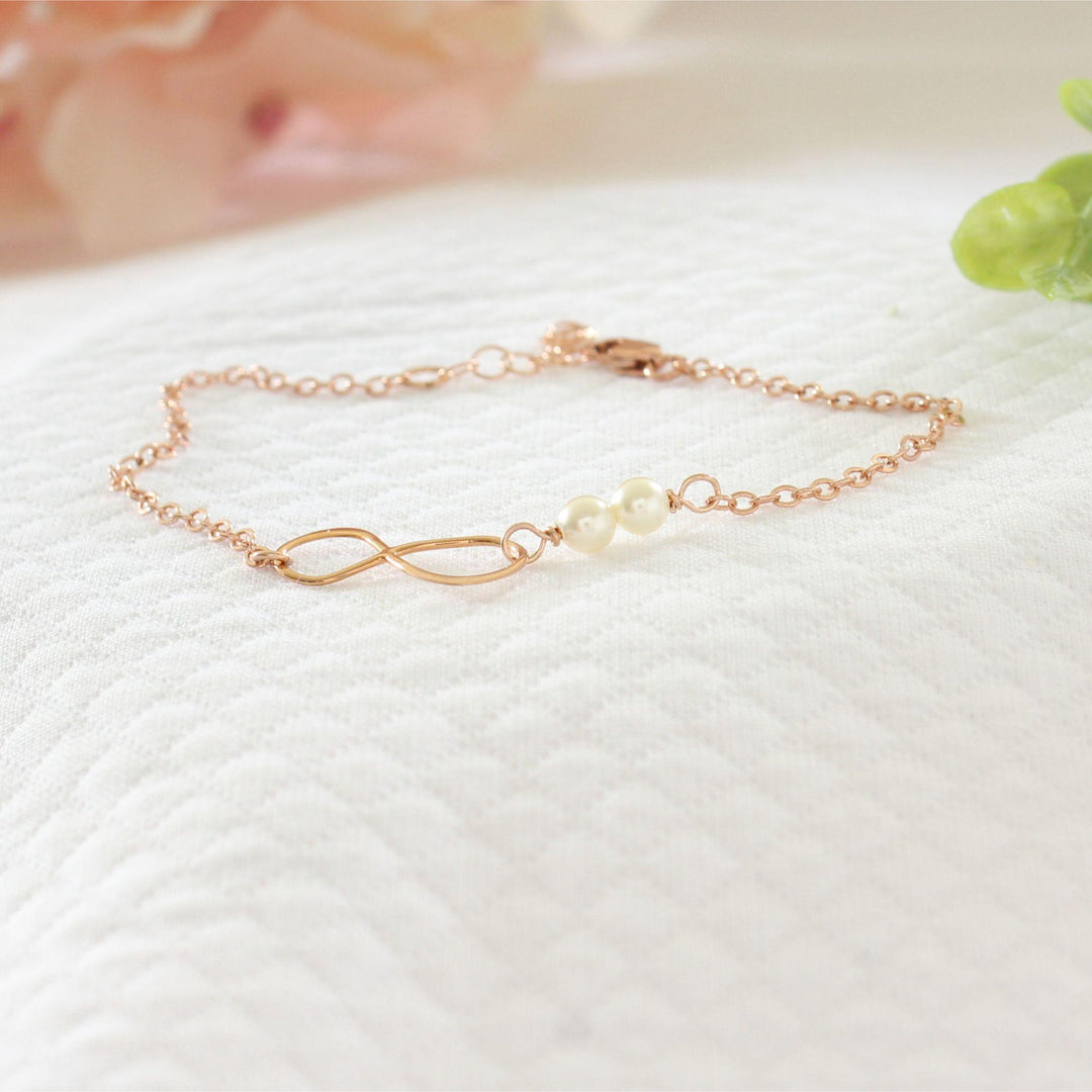 Wren Infinity & Pearls Bracelet