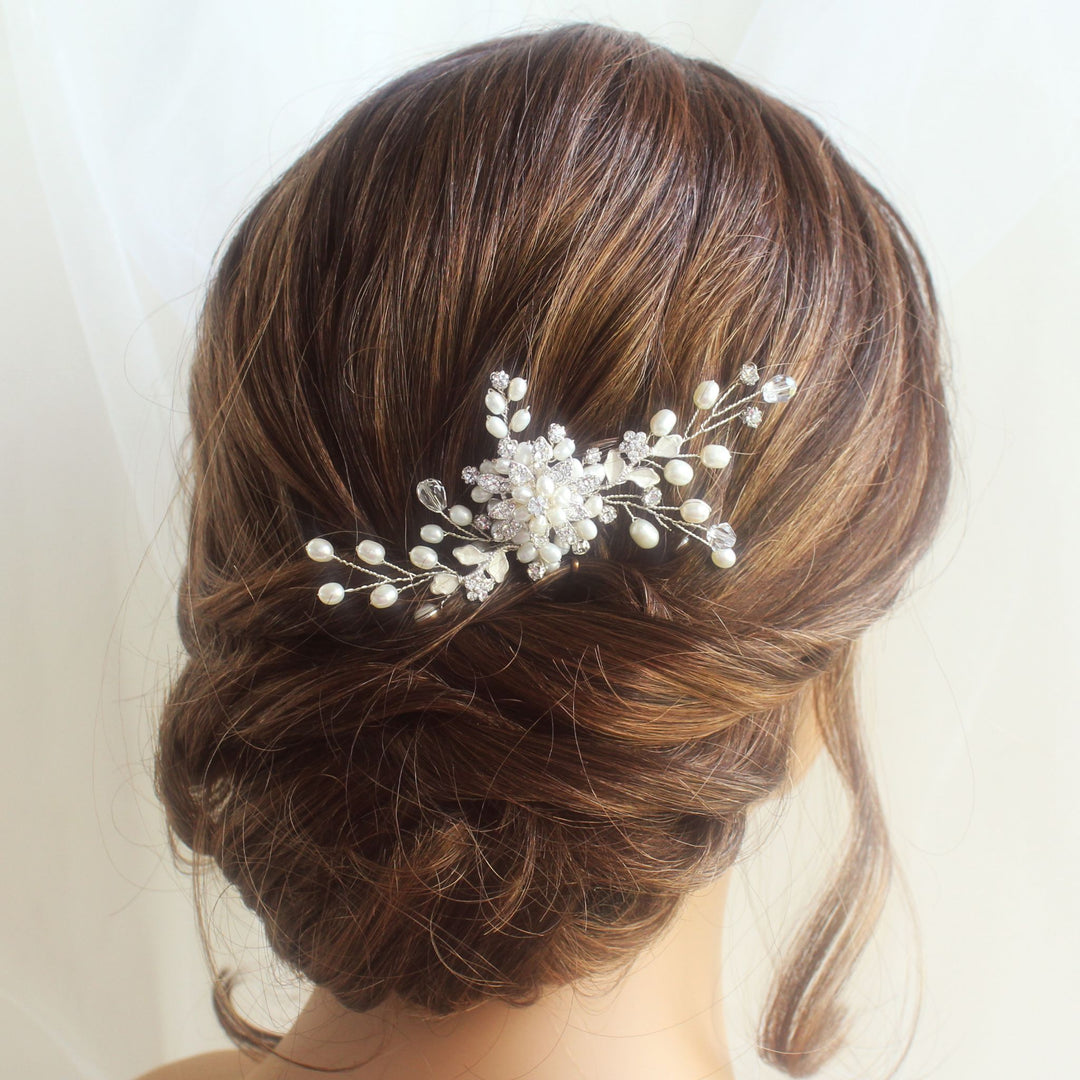 Kayleen | Crystal & Pearls Hair Comb in Silver