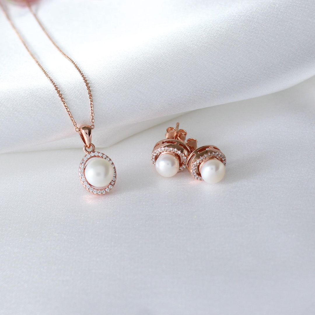 Vivian - Pearls & CZ Oval Halo Necklace & Earrings Set | Rose Gold