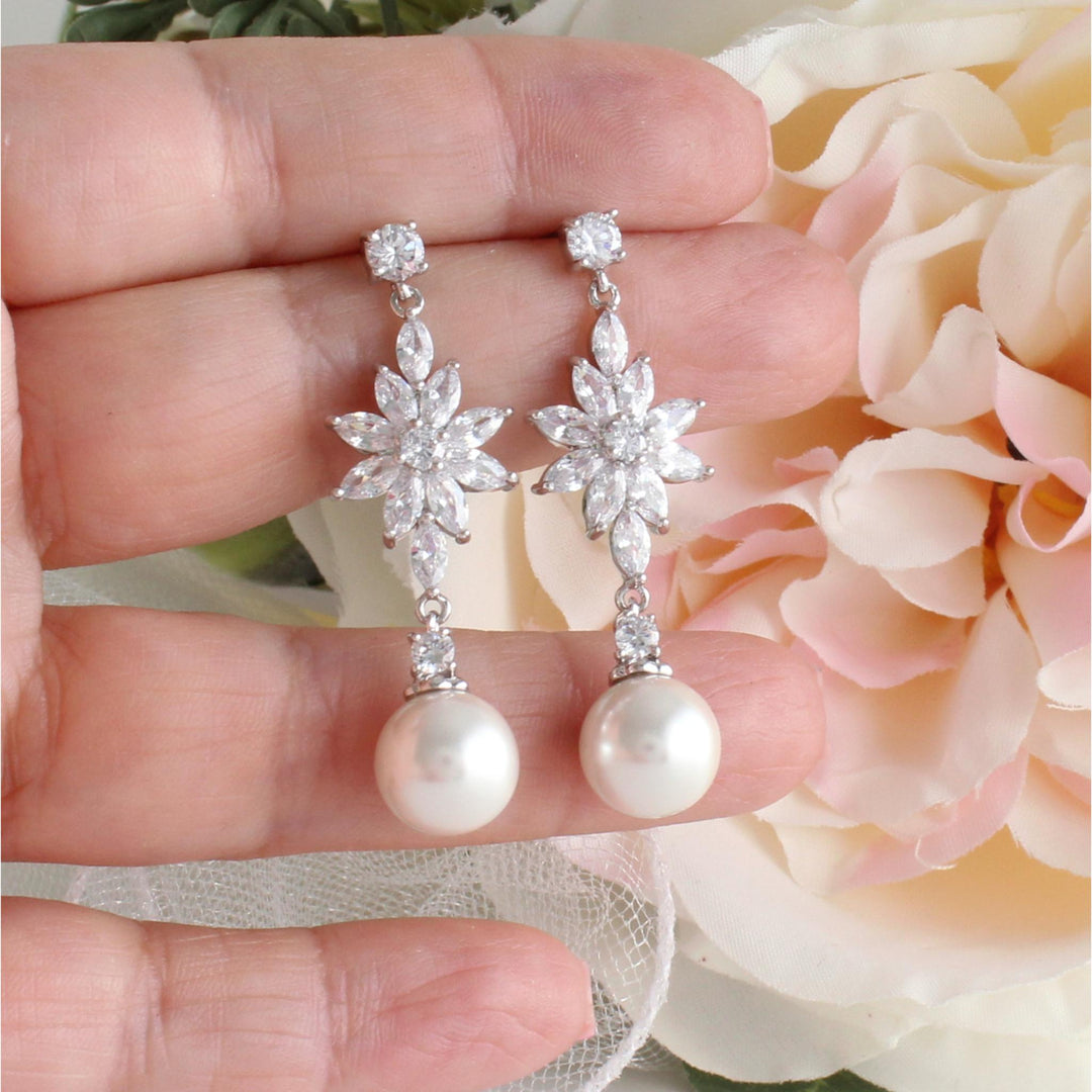 Juliette | Floral Pearl Earrings Silver